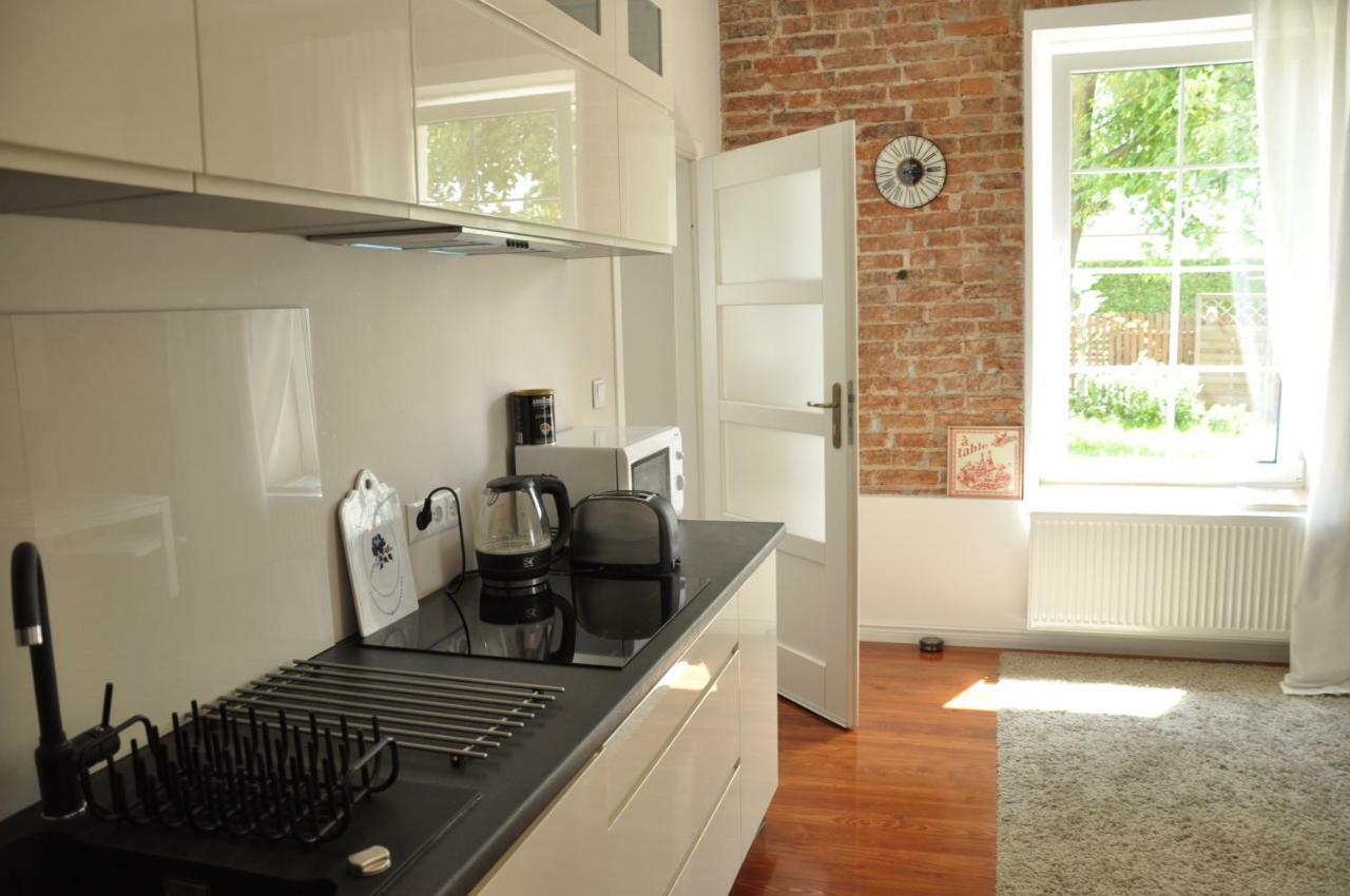 Be Well 3-Rooms Apartment With Parking And Garden Warsaw Ngoại thất bức ảnh